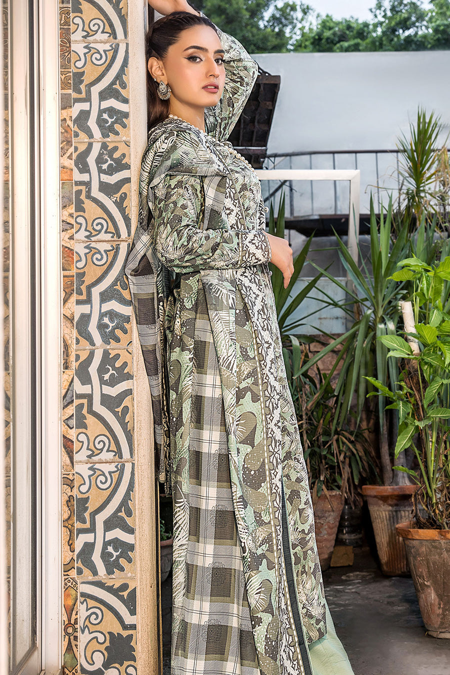 INR02 | 3PC UNSTITCHED