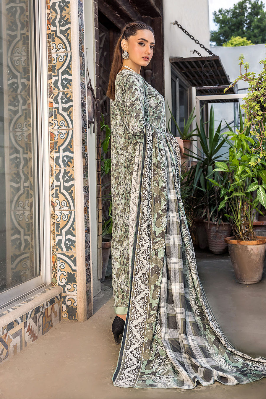INR02 | 3PC UNSTITCHED
